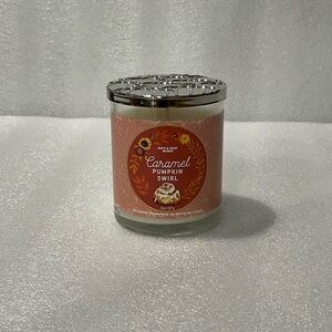 Bath and Body Works Pumpkin Caramel Swirl Single Wick Candle